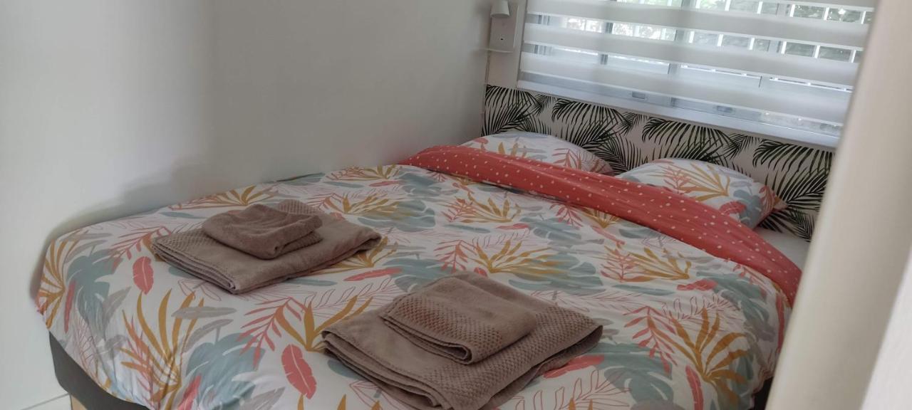 Le Soléa - Cassis centre Résidence Le Club avec piscine et garage pour 2-4 personnes Esterno foto