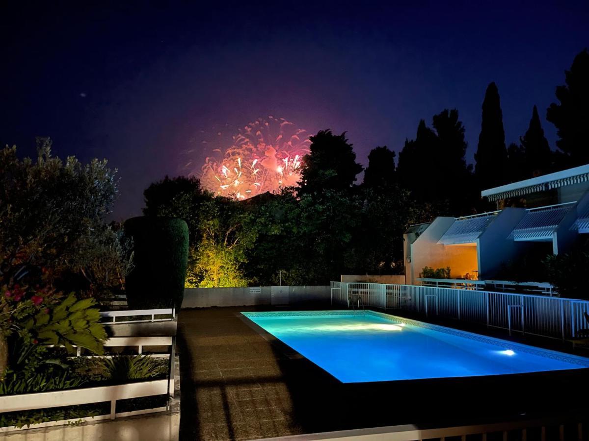 Le Soléa - Cassis centre Résidence Le Club avec piscine et garage pour 2-4 personnes Esterno foto